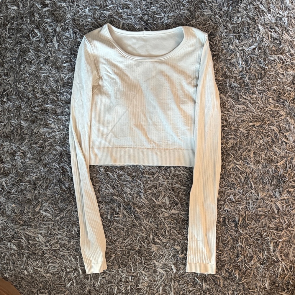 Lululemon Athletica Cream Long Sleeve Top